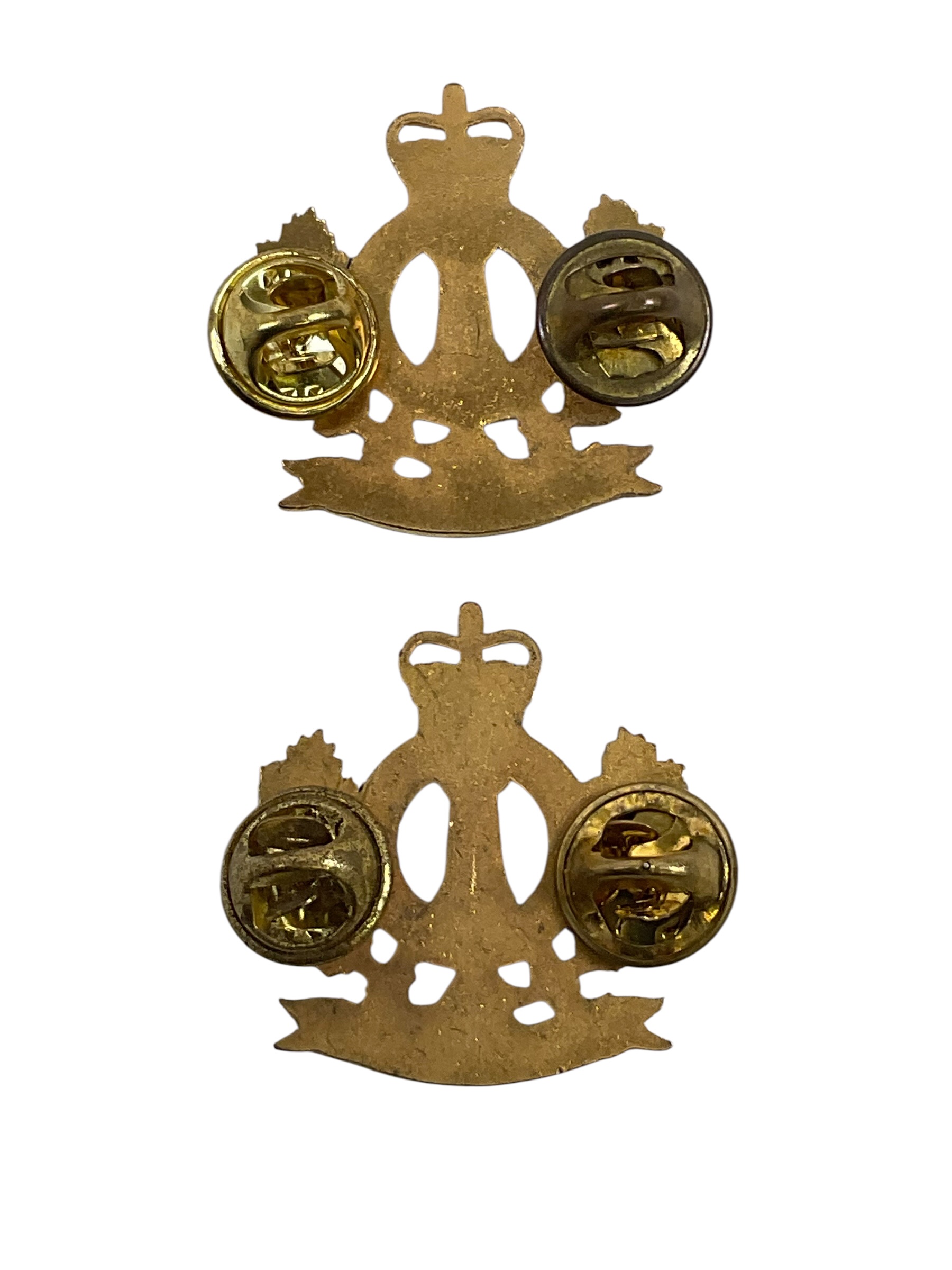 Canadian Forces Le Regiment De Hull Collar Badge Insignia Pair Canadian Forces Le Regiment De Hull Collar Badge Insignia Pair