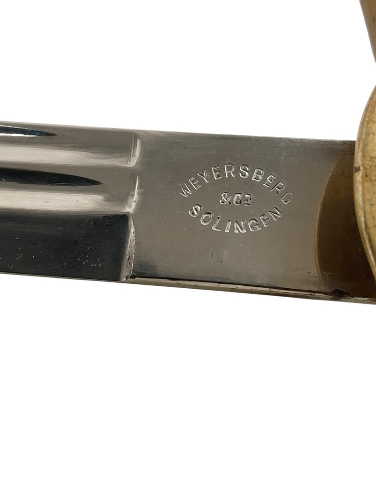 WW1 Imperial German Model 1889 Infantry Officer's Sword With Scabbard WW1 Imperial German Model 1889 Infantry Officer's Sword With Scabbard