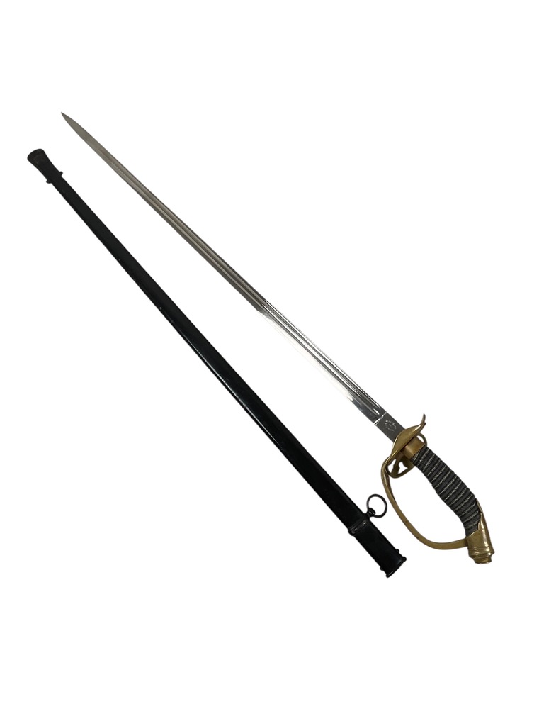 WW1 Imperial German Model 1889 Infantry Officer's Sword With Scabbard WW1 Imperial German Model 1889 Infantry Officer's Sword With Scabbard
