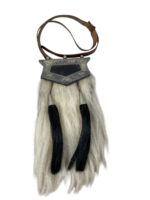 Horse Hair Sporran With 2 Tassels and Silver Cantle Horse Hair Sporran With 2 Tassels and Silver Cantle