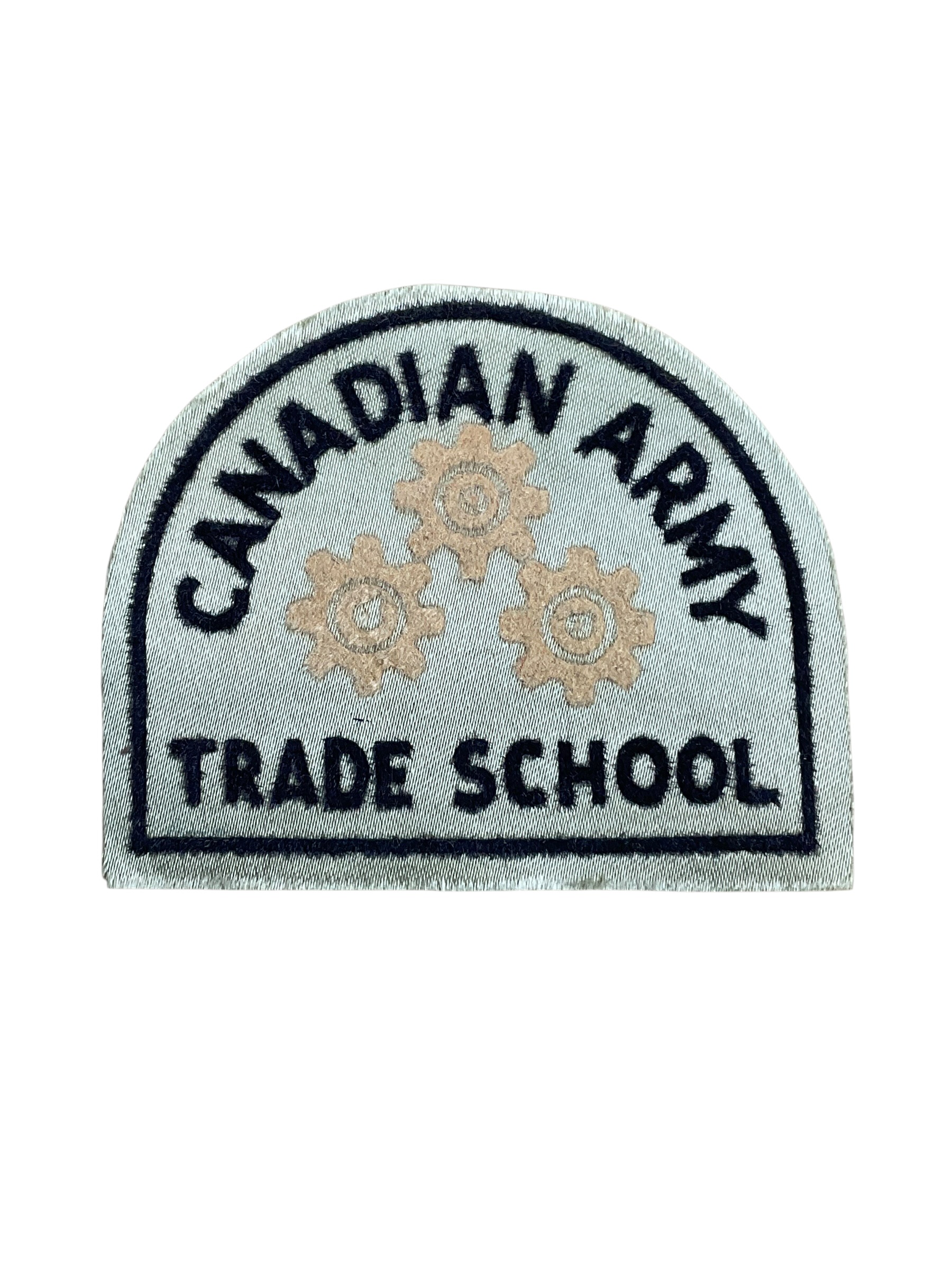 WW2 Canadian Army Trades School Printed Shoulder Title Insignia Single (2) WW2 Canadian Army Trades School Printed Shoulder Title Insignia Single (2)