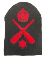 WW2 Canadian RCN Navy Gunners Mate Rating Tradge Badge (2) WW2 Canadian RCN Navy Gunners Mate Rating Tradge Badge (2)