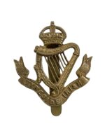 WW2 British Tyneside Irish Northumberland Fusiliers Cap Badge