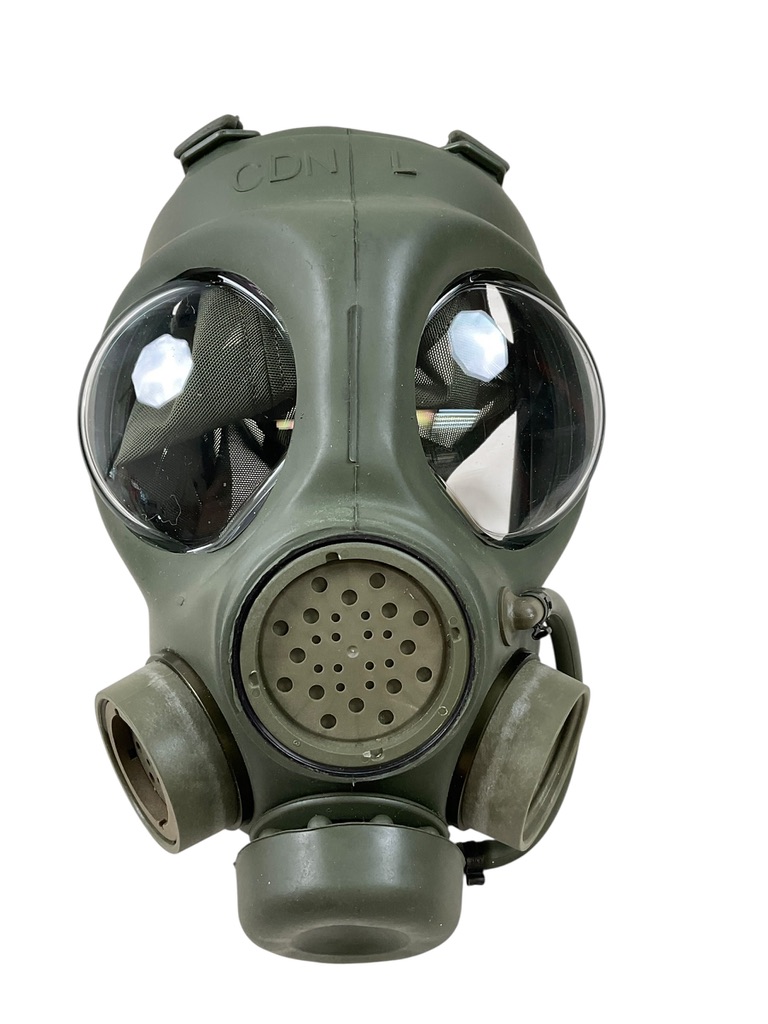 Canadian Forces C4 Respirator Size Large in TW CADPAT Bag Canadian Forces C4 Respirator Size Large in TW CADPAT Bag