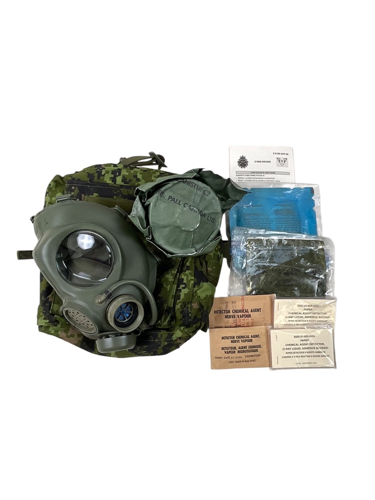 Canadian Forces C4 Respirator Size Large in TW CADPAT Bag Canadian Forces C4 Respirator Size Large in TW CADPAT Bag