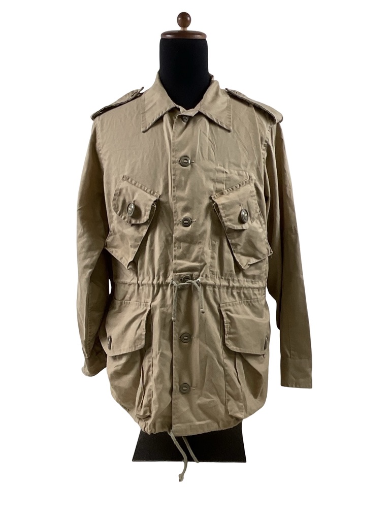 Canadian Army Tan Combat Shirt Somalia Type D Size 6742 Canadian Army Tan Combat Shirt Somalia Type D Size 6742