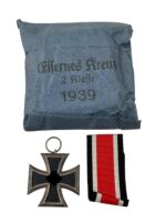 WW2 German Iron Cross 2nd Class With Packet of Issue Maker 76 Muller MINT