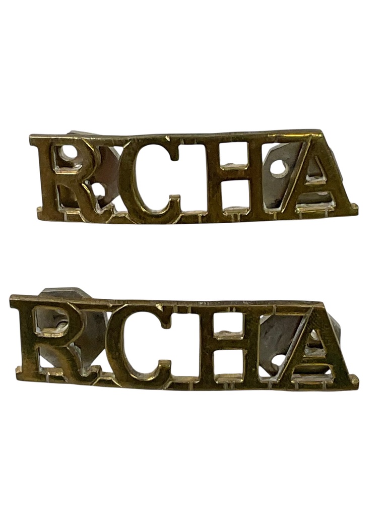 WW2 Royal Canadian Horse Artillery RCHA Shoulder Titles Insignia Pair WW2 Royal Canadian Horse Artillery RCHA Shoulder Titles Insignia Pair